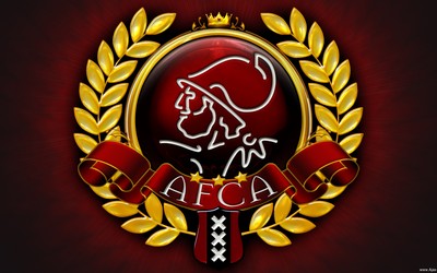 杏运体育-内马尔与库蒂尼奥庆祝